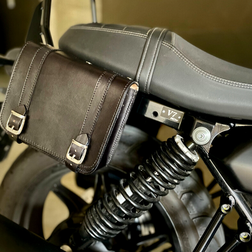 telaietti laterali moto guzzi v7 850 borsette in cuoio artigianali su misura